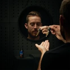 Beviro Honkatonk Vanilla Beard Oil -Produits De Soins beviro honkatonk vanilla beard oil huile pour barbe 4