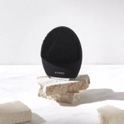 FOREO Luna™ 3 For Men -Produits De Soins foreo luna 3 for men brosse nettoyante visage de voyage 7