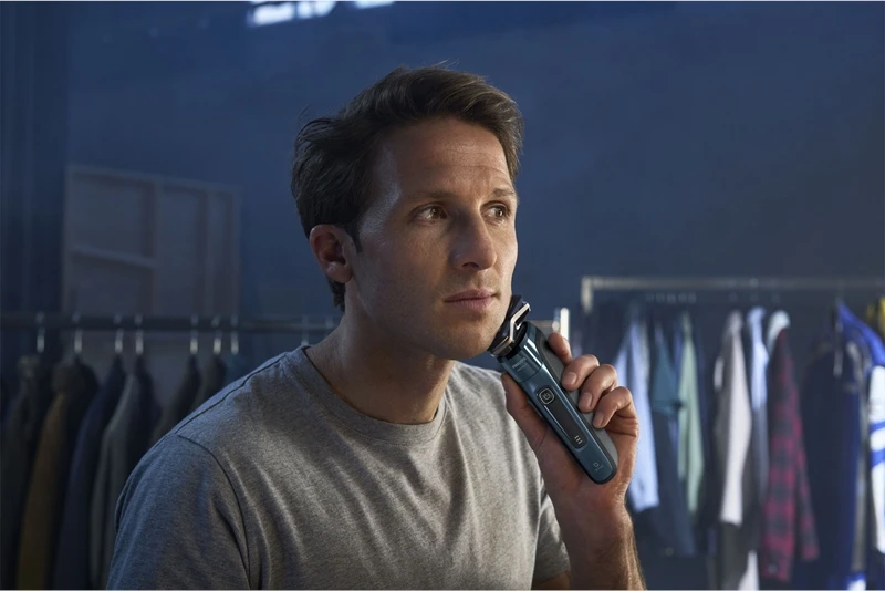 Philips Series 7000 Wet & Dry S7882/55 2 Philips Series 7000 Wet & Dry S7882/55 – Image 2