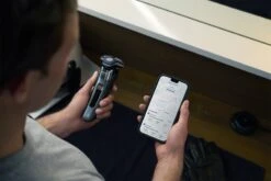 Philips Series 7000 Wet & Dry S7882/55 15 Philips Series 7000 Wet & Dry S7882/55 -Produits De Soins philips series 7000 wet dry s7882 55 rasoir electrique pour peaux sensibles 3