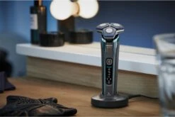 Philips Series 7000 Wet & Dry S7882/55 20 Philips Series 7000 Wet & Dry S7882/55 -Produits De Soins philips series 7000 wet dry s7882 55 rasoir electrique pour peaux sensibles 8