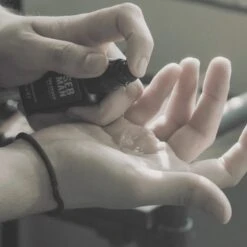 Sebastian Professional SEB MAN The Groom 13 Sebastian Professional SEB MAN The Groom -Produits De Soins sebastian professional seb man the groom huile pour barbe 4